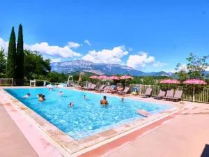 Camping maeva Escapades Le Couriou - Solaure-en-Diois