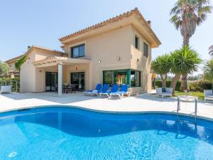 Casa de lujo en primera línea: piscina, AA, Wi-Fi, barbacoa, jardín, 50m de la playa. - ES-89-113