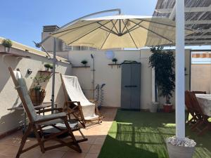 PLAYA ALMENARA ATICO DUPLEX VISTAS AL MAR Y MONTAÑA WIFI,PISCINA a