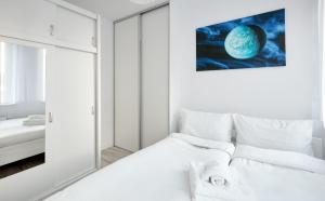 Malta Homely Apartment by BookingHost