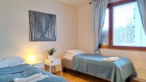 Kotimaailma Apartments - saunallinen & parvekkeellinen keskustakolmio- Satakunnankatu