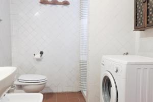 Apt con Piscina LA STALLA, 10 min Firenze in piena Campagna Toscana