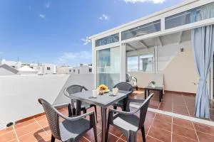 Home2Book Stunning Apartment & Terrace Playa Honda - Güime