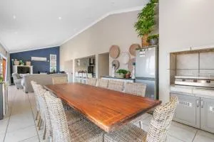 San Lameer Villa 14201 - 5 Bedroom Superior - 10 pax - San Lameer Rental Agency - Trafalgar