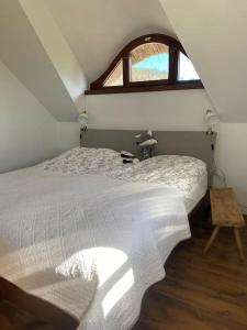 Nyuszifülház Ferienhaus im Weinberg mit Pool