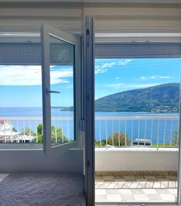 XENIA Seaview Apartment