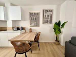 C003 Cosy a 200 m du Palais plein centre Cannes