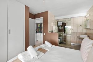 San Lameer Villa 10412 - 1 Bedroom Classic - 2 pax - San Lameer Rental Agency