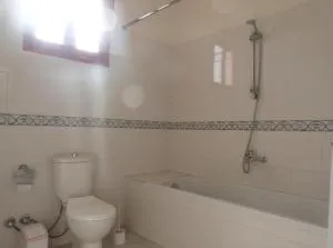 Mountain View Apartments Hotel - Al Aqālitah