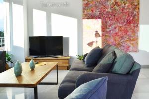 Apartamento de lujo Aquarela - piscina climatizada y parking