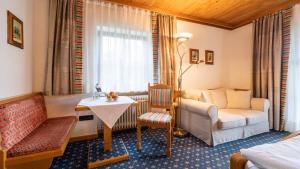 Hotel Alpina
