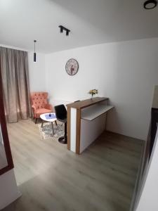 Aqua Apartments 1