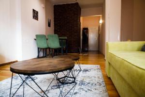 A gem in the heart of Sofia 1BDR str Slavyanska by Top Kvartiri Ltd