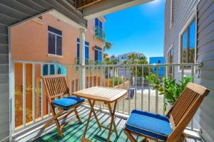 Coastal Surfside By Beachside Management