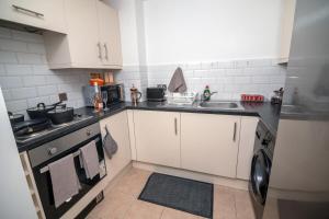 Greenwich Stay Abbey Wood Station & Elizabeth Line!