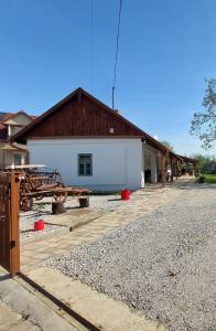 Trinity Vendégház Abádszalók - 4hvězdičkové hotely ve městě Abádszalók