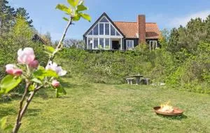 Beach Front Home In Knebel With Wifi - Strands