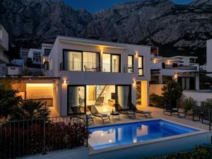 Ferienhaus Komplex - Villa Oliver - Makarska Exklusiv