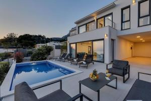 Ferienhaus Komplex - Villa Oliver - Makarska Exklusiv