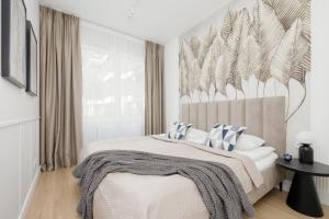 Luxurious Apartments in Warsaw with Sauna and Gym by Renters Prestige