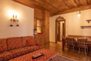Apartment mit 2 Schlafzimmern und Balkon