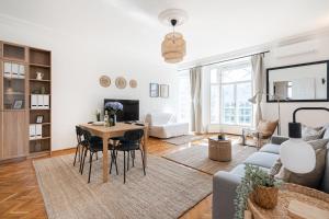 NEO Rooftop Home with AC