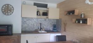 REZ DE JARDIN CALME ST LARY PROCHE TELECABINE