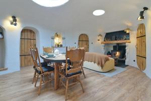 Maisons de vacances Gite insolite - Pour 5 en pleine nature : photos des chambres