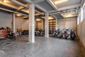 Monggo Mampir Tanjung Duren By Reccoma