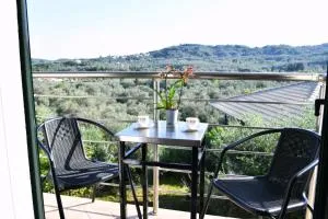 Green View Apartments - Mpoukaris