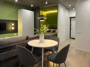 Апартаменти-студія, ЦЕНТР, біля Либідь Плаза, включено опалення