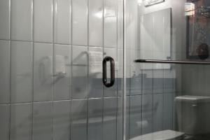 Large 3BR Apts & Studios, Gym, Game Room