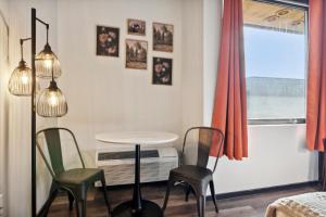 Large 3BR Apts & Studios, Gym, Game Room