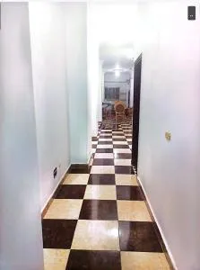 شقة لوكس علي كورنيش النيل - Aţ Ţarfāyah