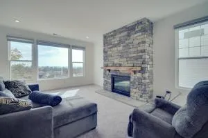 Modern Canton Home 10 Mi to Lake Allatoona! - Rydal