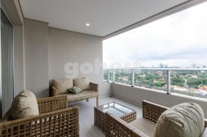 Contemporary apartment in Boggiani Avenue