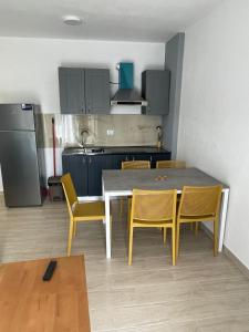 S3 Apartment 3