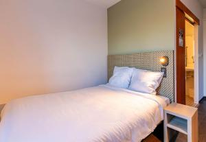 Hotels B&B HOTEL Colmar Lumiere : photos des chambres