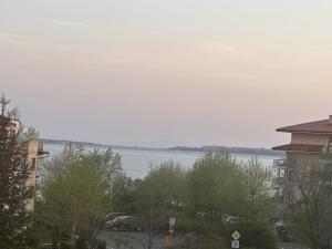 Premium Ferienwohnung SWETI WLAS Polarstar Beach Luxury Apartment 150 m zum Strand Pool 3 Balkone Meeresblick Google TV bis zu 6 Personen