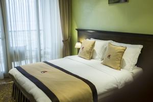 Colosseum Marina Hotel