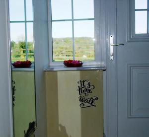 Glendalough Scenery Farmhouse