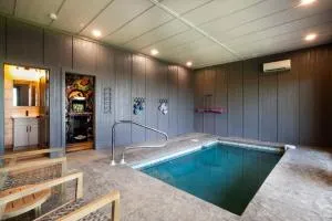 Mountain Waters w/ Theater+HotTub,Pool,GameRoom! - 丹德里奇 Mountain Waters w/ Theater+HotTub,Pool,GameRoom! - 丹德里奇