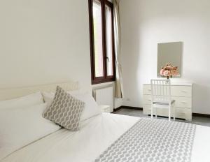 Gris Apartment: Venice Mestre