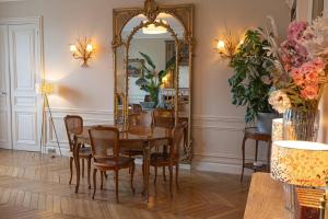 Apt vue Louvre et Seine