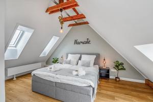 NAMASTÉ Homes - Ferienwohnung mit Dachterrasse