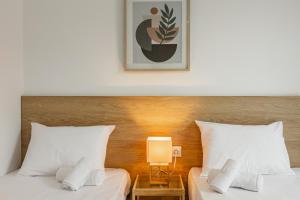 Fysalidas Coastal Gem 6 - Steps Away from the Sea