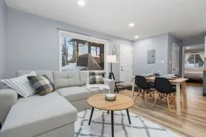 Elegant Boho Retreat - 8 min to WEM - Сент-Альберт