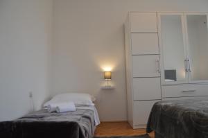 LB apartment Punta Bajlo