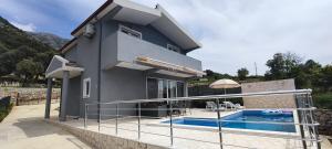 Villa with Private Pool room in Zelena Maslina