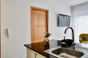 Acogedor APT 8vo piso,la Esperilla.DN